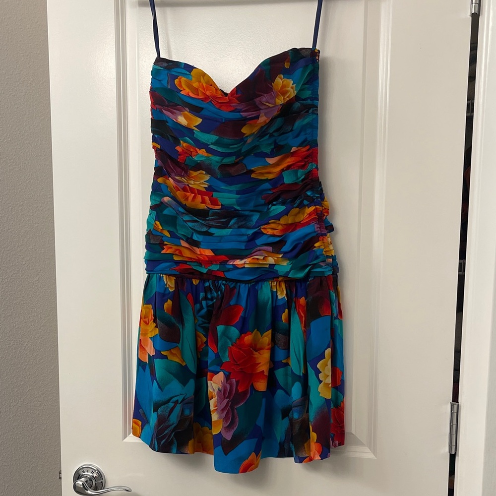 Vintage Silk Albert Nipon Vibrant Floral Strapless Mini Dress